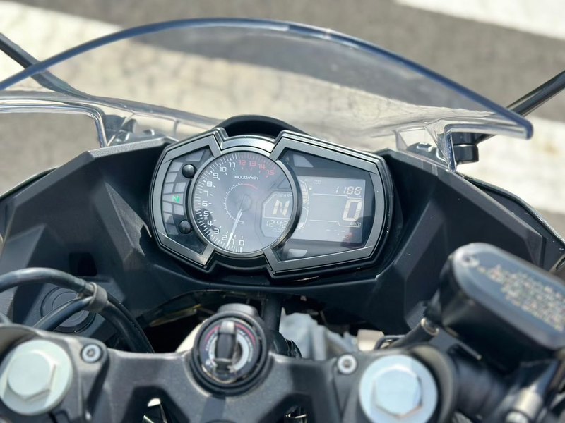 二手川崎Ninja 400