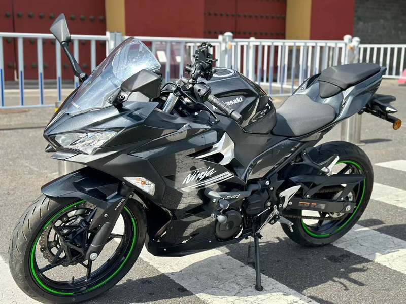 二手川崎Ninja 400