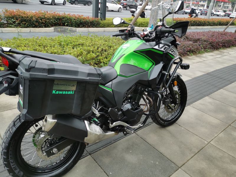 二手川崎Versys-X 300 