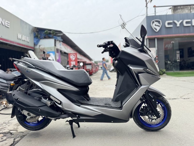 二手光阳赛艇 ST250