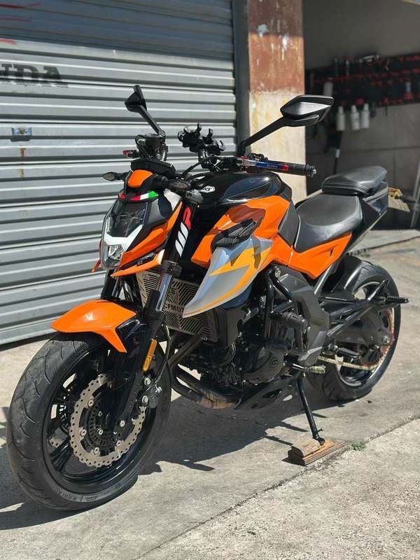 二手春风400NK