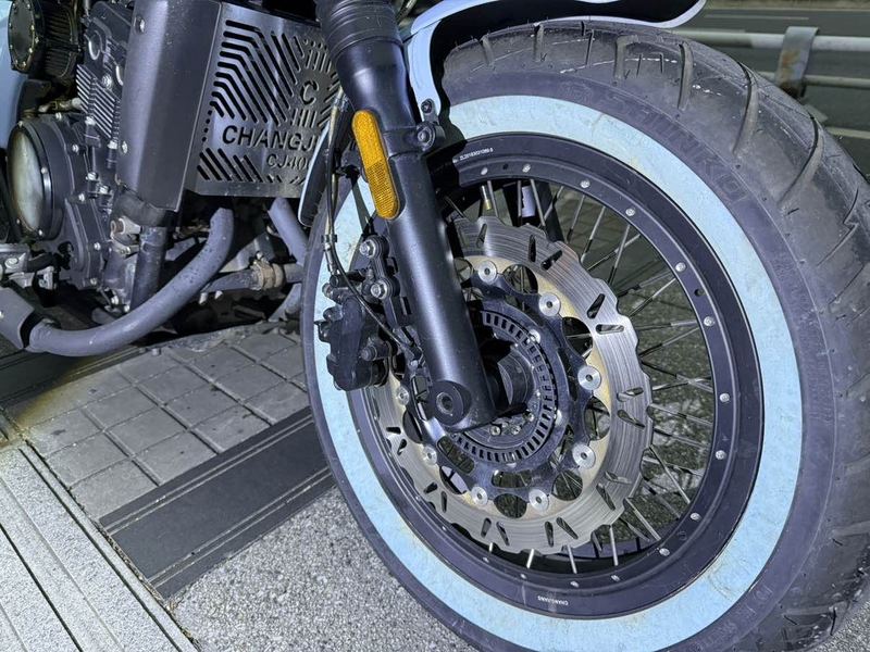 二手长江Bobbie ll 700i