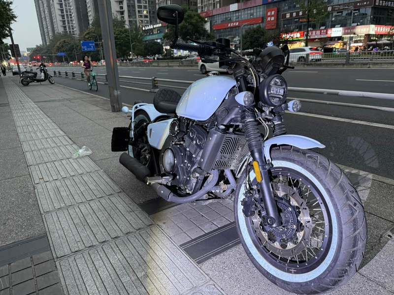 二手长江Bobbie ll 700i