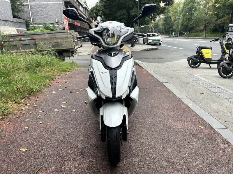 二手豪爵USR125 