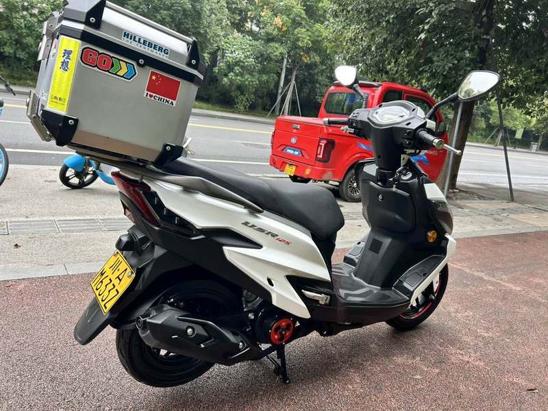二手豪爵USR125 