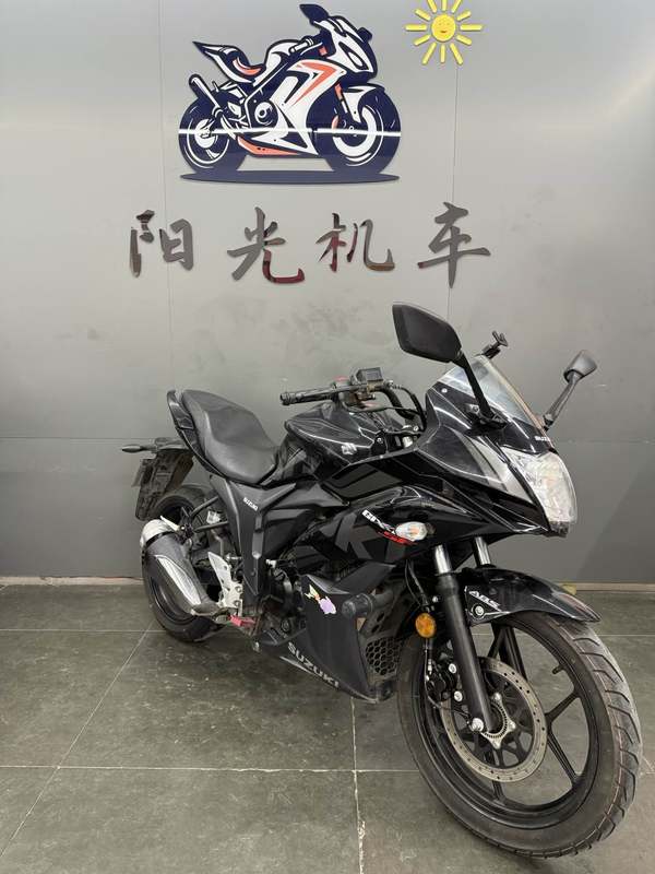 二手济南铃木极客飒 Gixxer 155
