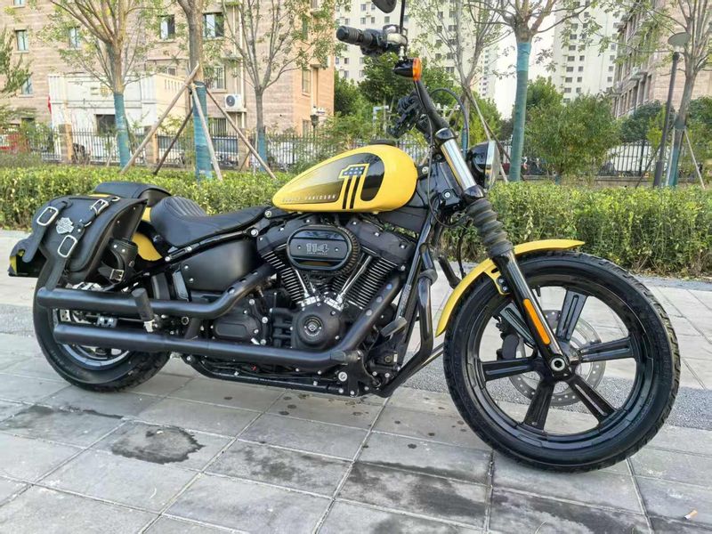 二手哈雷戴维森街霸 Street Bob