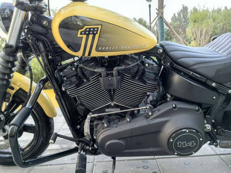 二手哈雷戴维森街霸 Street Bob