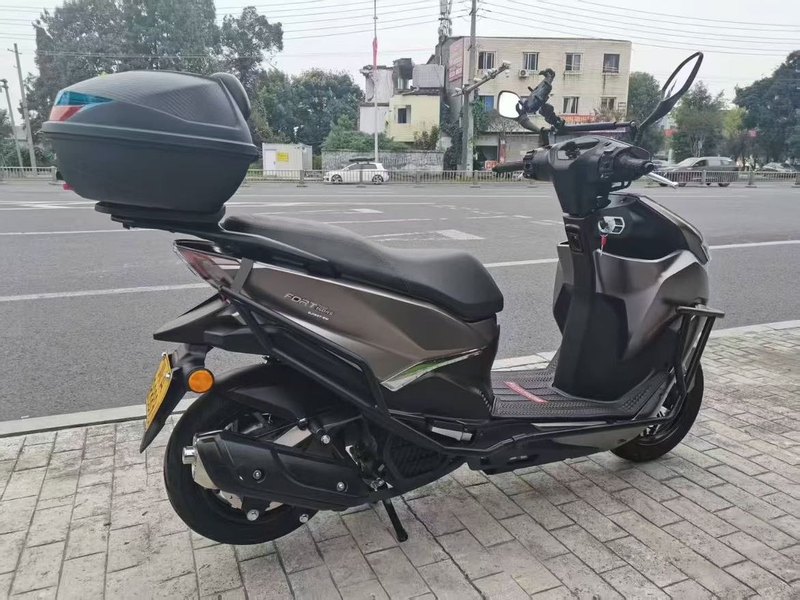 二手QJMOTOR鸿150RS