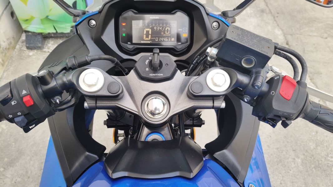 二手豪爵铃木GSX250R