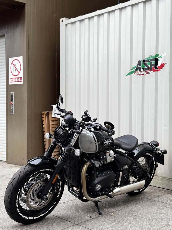 二手凯旋Bonneville Bobber