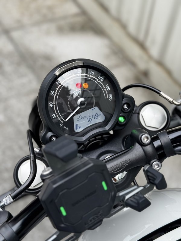 二手凯旋Bonneville Bobber