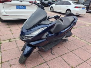 二手五羊本田PCX