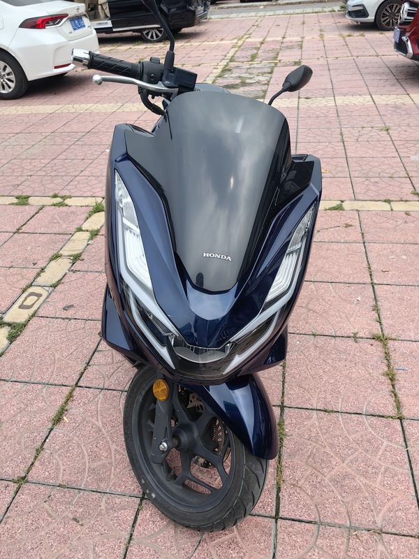 二手五羊本田PCX