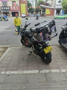 二手五羊本田CB190R 暴锋眼
