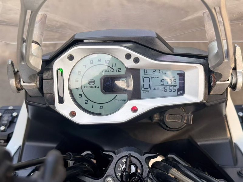 二手春风650MT