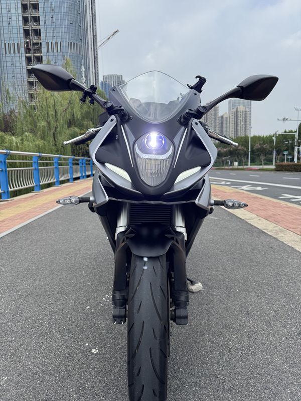 二手贝纳利龙卷风 Tornado 302R