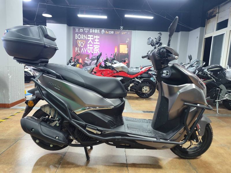 二手QJMOTOR鸿150RS