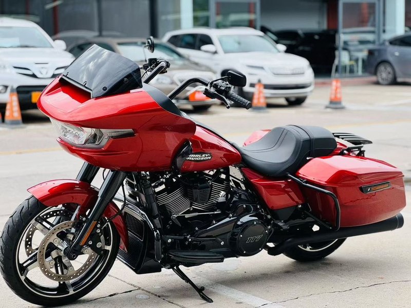 二手哈雷戴维森公路滑翔 Road Glide