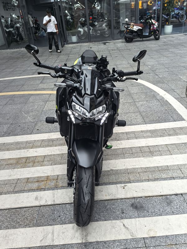 二手川崎Z900