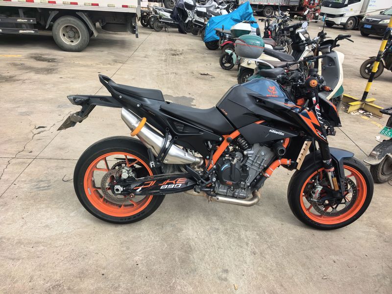 二手KTMR2R890 Duke