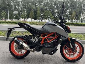 二手KTMR2R390 Duke
