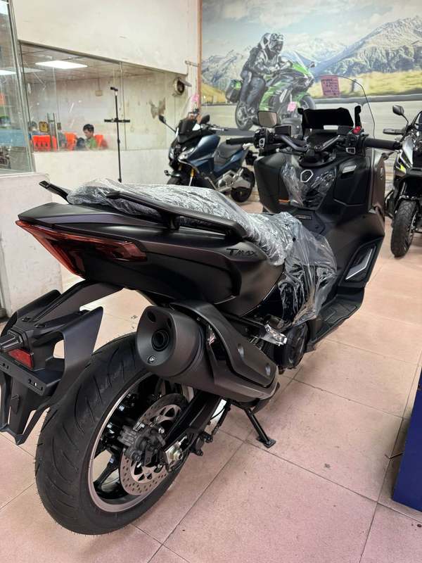 二手雅马哈TMAX