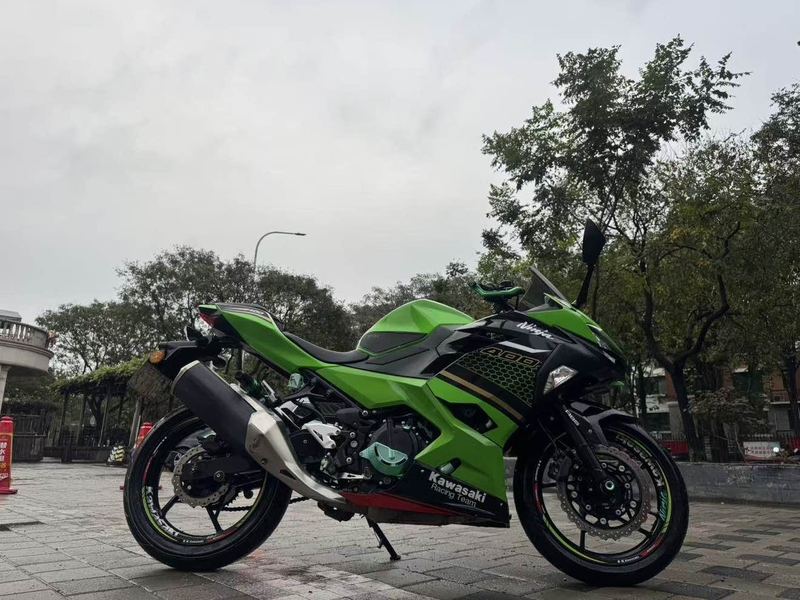 二手川崎Ninja 400