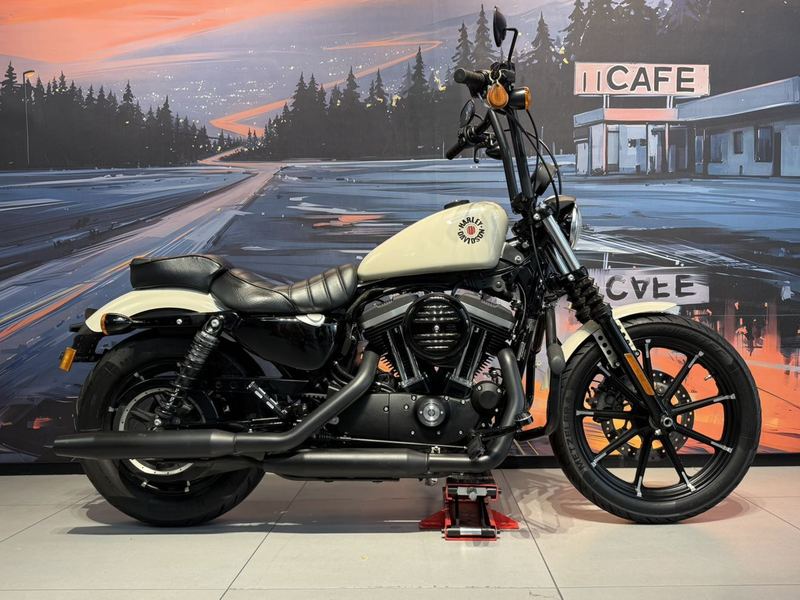 二手哈雷戴维森Iron883 硬汉