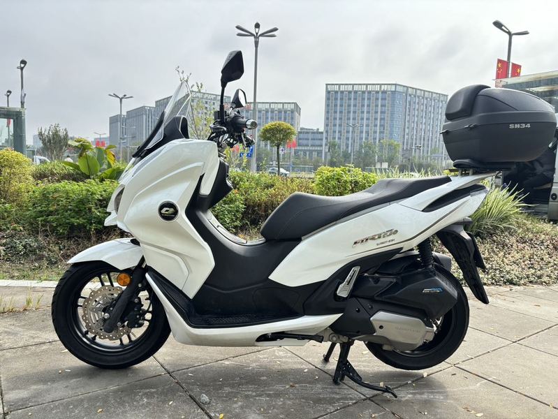 二手QJMOTOR鸿150