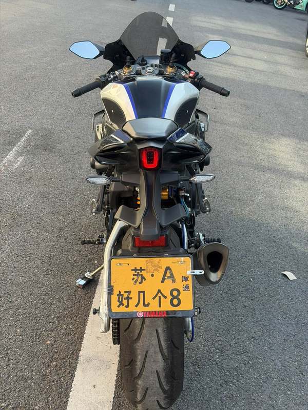 二手雅马哈YZF-R1