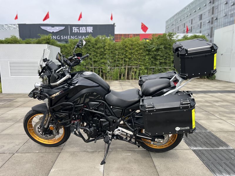 二手贝纳利TRK702