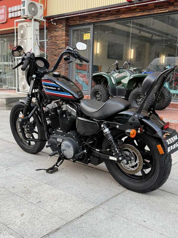 二手哈雷戴维森硬汉 lron 1200