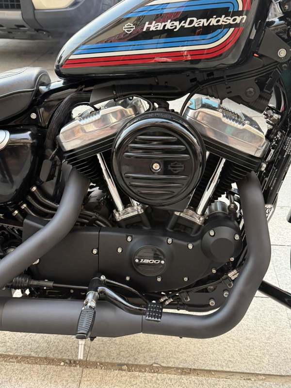 二手哈雷戴维森硬汉 lron 1200