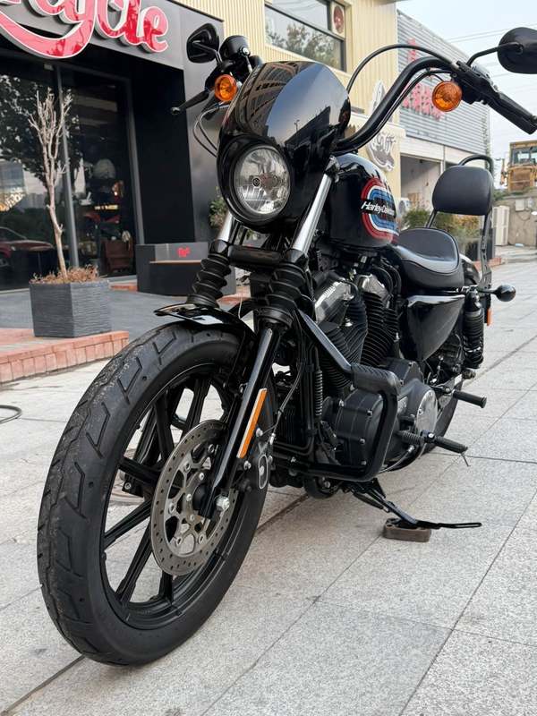 二手哈雷戴维森硬汉 lron 1200