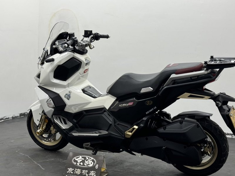 二手三阳哈士奇 Husky ADV150