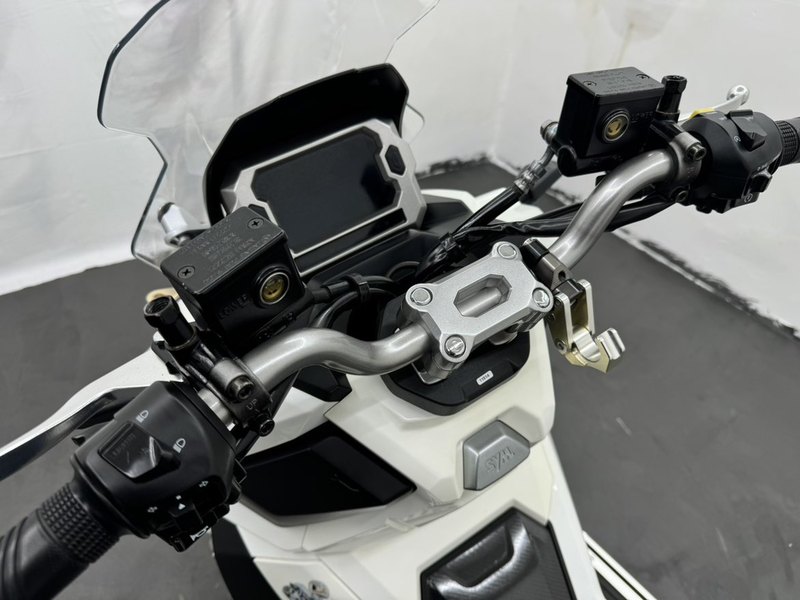 二手三阳哈士奇 Husky ADV150