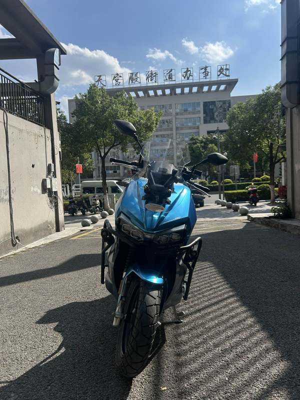 二手布雷斯通极宙 ADV150