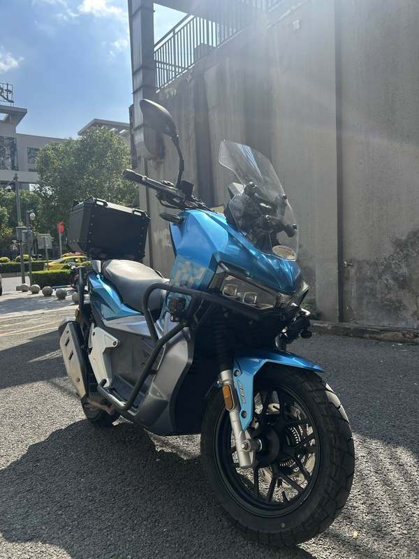 二手布雷斯通极宙 ADV150