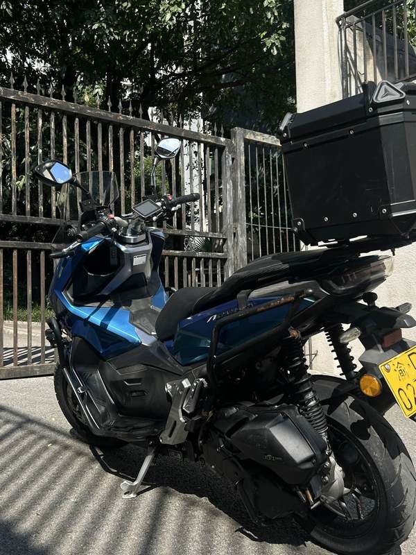 二手布雷斯通极宙 ADV150