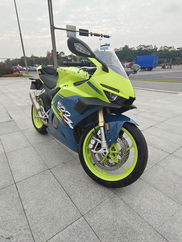 二手张雪机车500RR