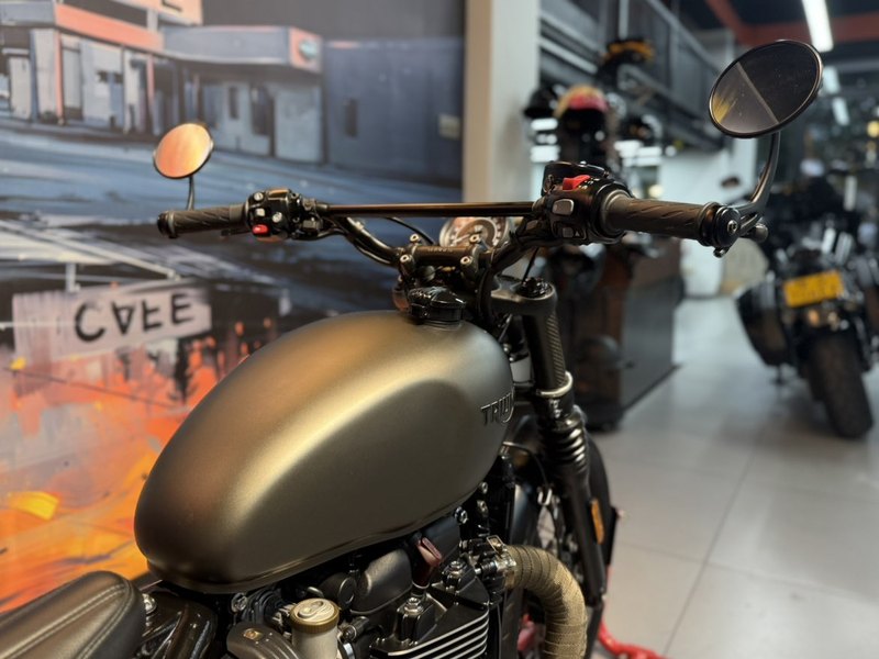 二手凯旋Bonneville Bobber