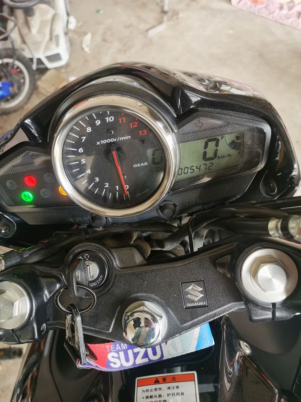二手豪爵铃木骊驰 GW250