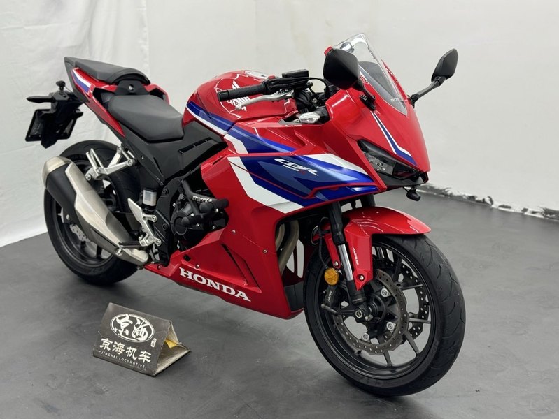 二手本田CBR400R