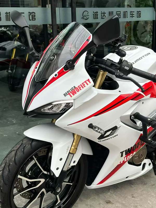 二手QJMOTOR赛250