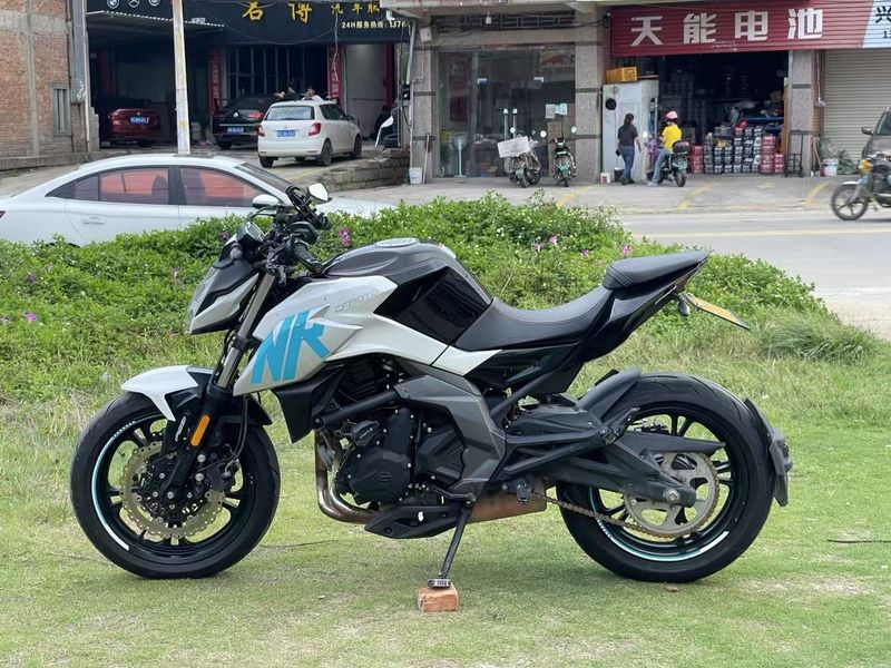 二手春风400NK