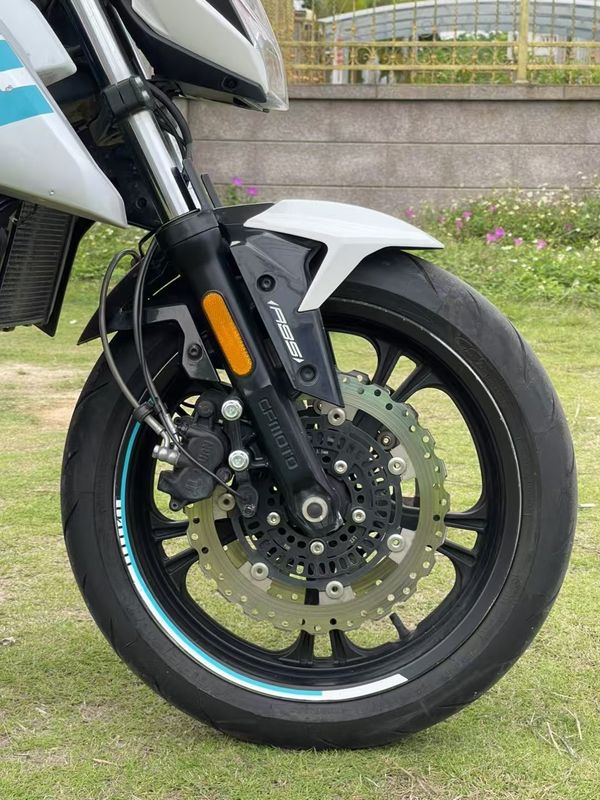 二手春风400NK