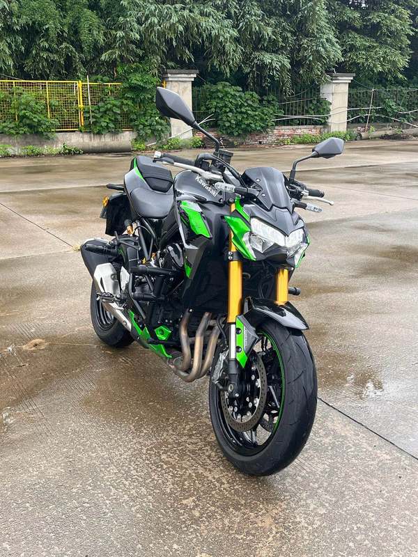 二手川崎Z900