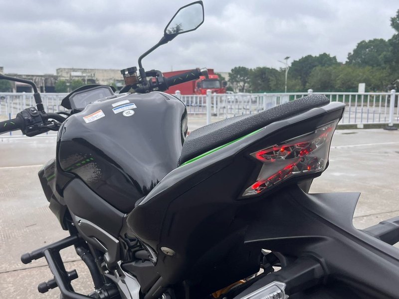 二手川崎Z900