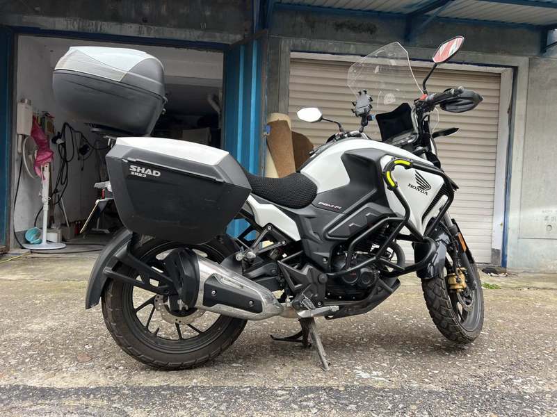 二手五羊本田猛鸷 CB190X